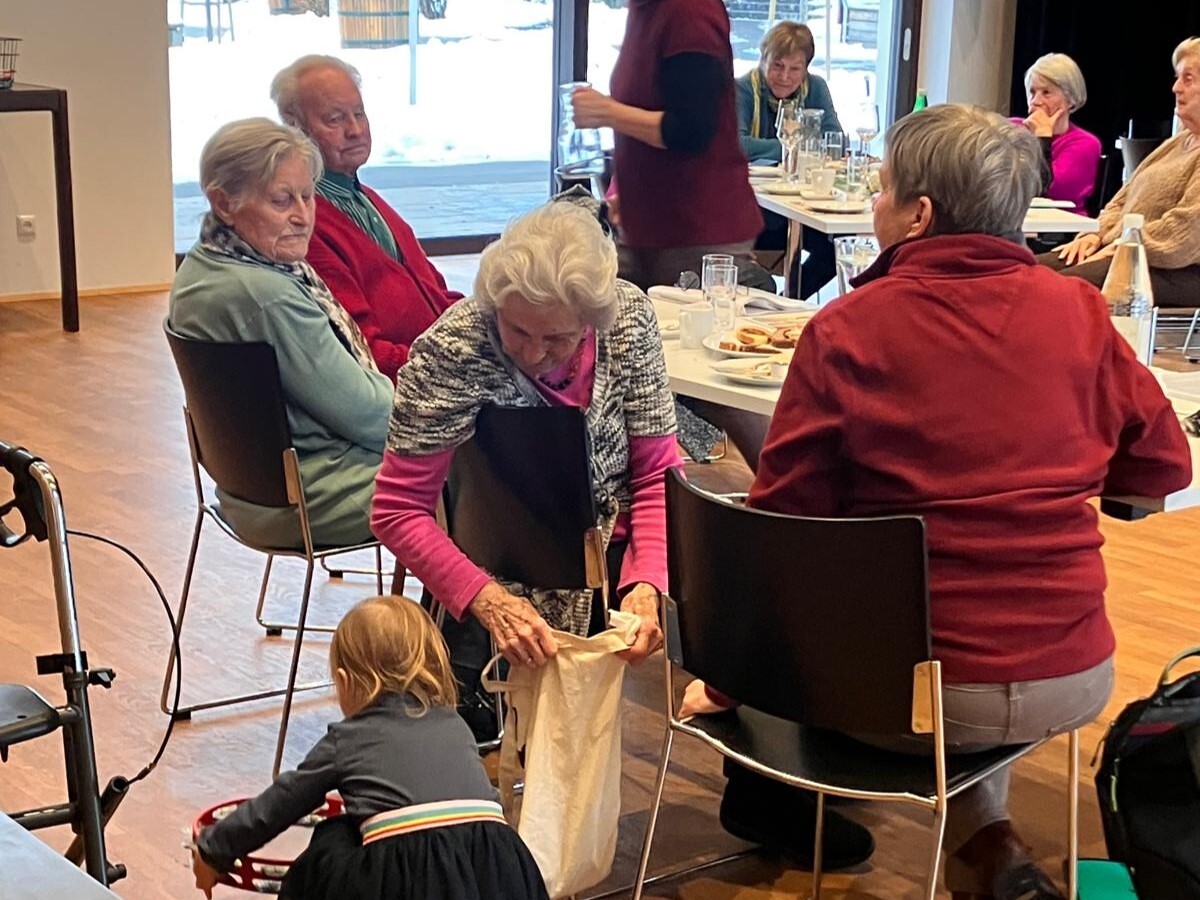Begegnungsnachmittag im Jänner / Anna Gruber-Schreiner