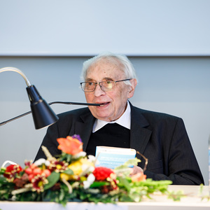 SONNTAGSBLATT, Gerd Neuhold